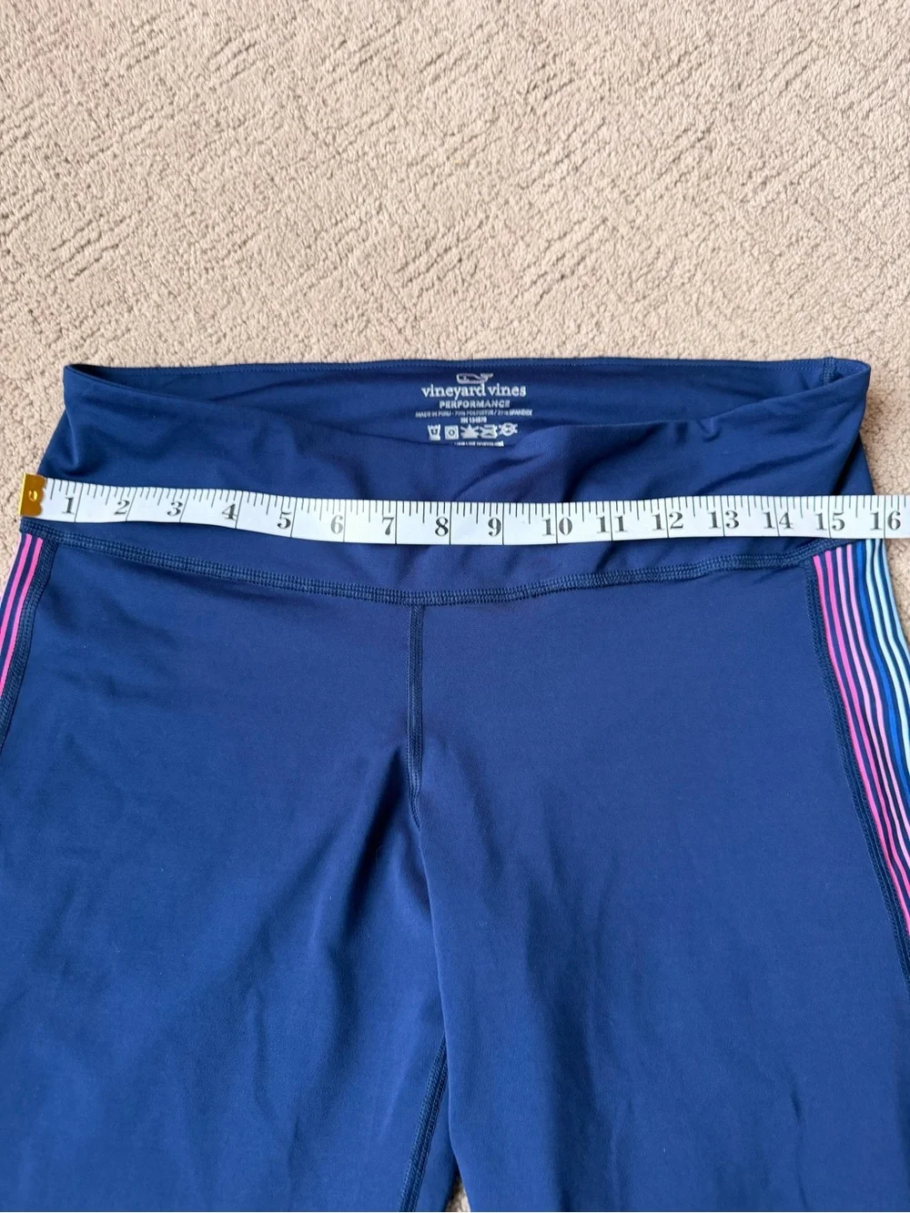 Vineyard Vines Performance Leggings